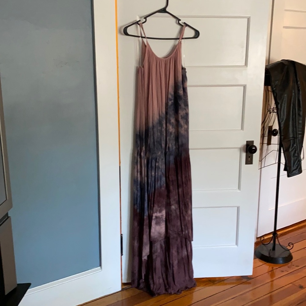 Vici Dolls Hi-Lo Maxi dress